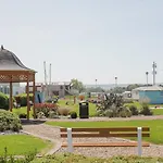 Jonstone Pines *